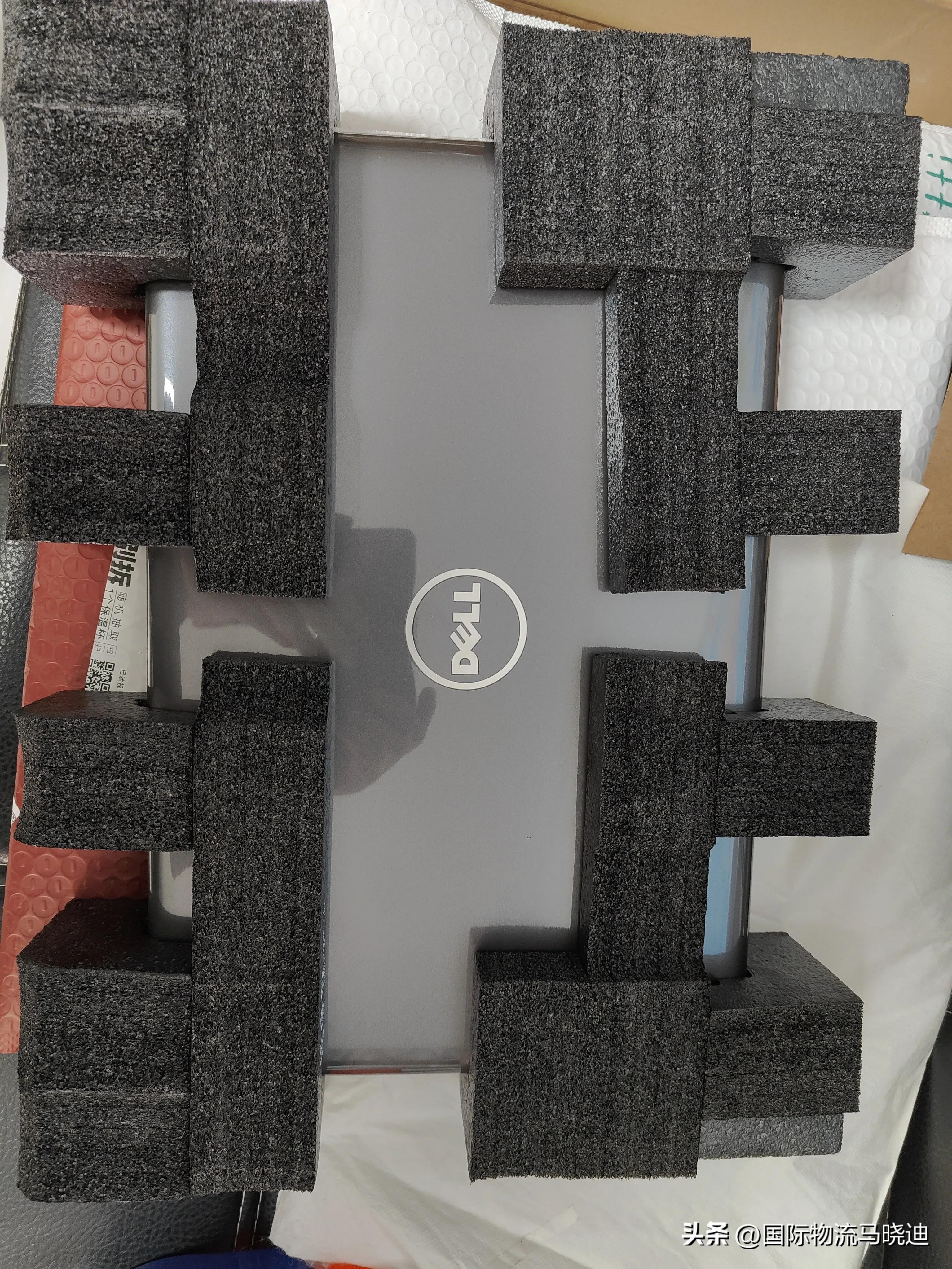 安徽朋友的一台笔记本电脑寄到澳大利亚用时8天签收