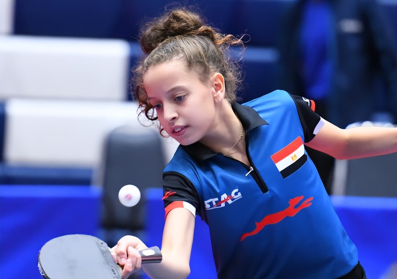 大爆冷16岁女乒小将打败日本主力,爆冷世青赛3冠王1-3遗憾