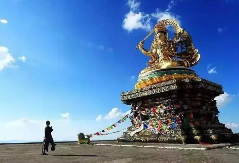 93年五台山出现的佛光,五台山老和尚圆寂天现异象