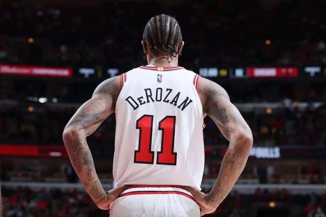 篮网28分逆转绿军,篮网28分逆转勇士