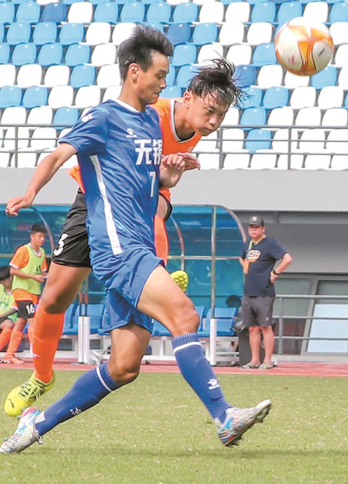 逐梦绿茵场磨砺少年志,省运会足球精彩瞬间