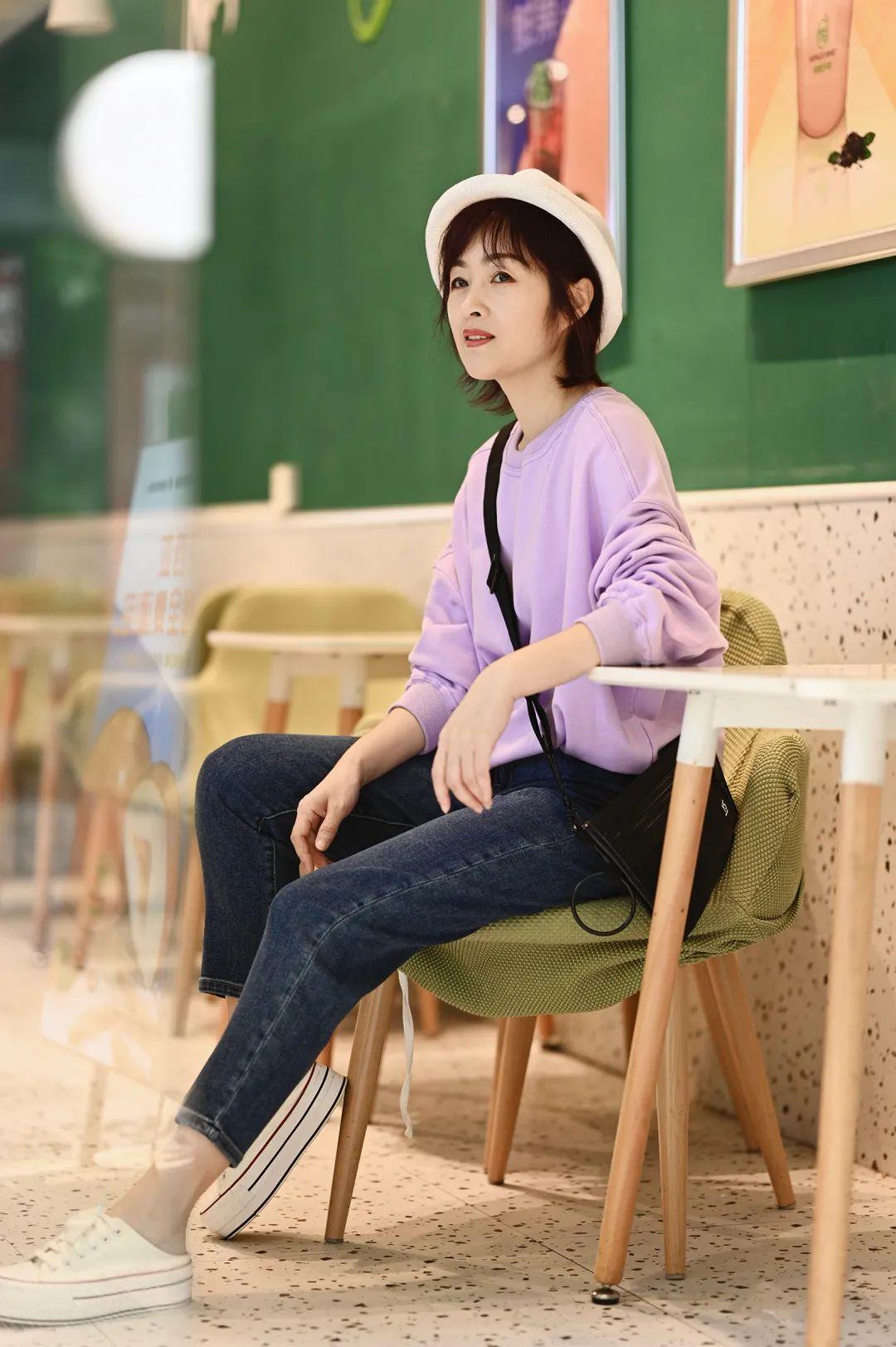 7大技巧卫衣这样穿搭最显瘦,好看的卫衣穿搭技巧