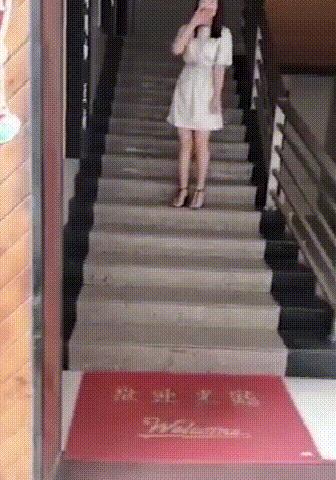 爆笑gif趣图超级搞笑图片精彩合集,雷军幽默搞笑动图gif