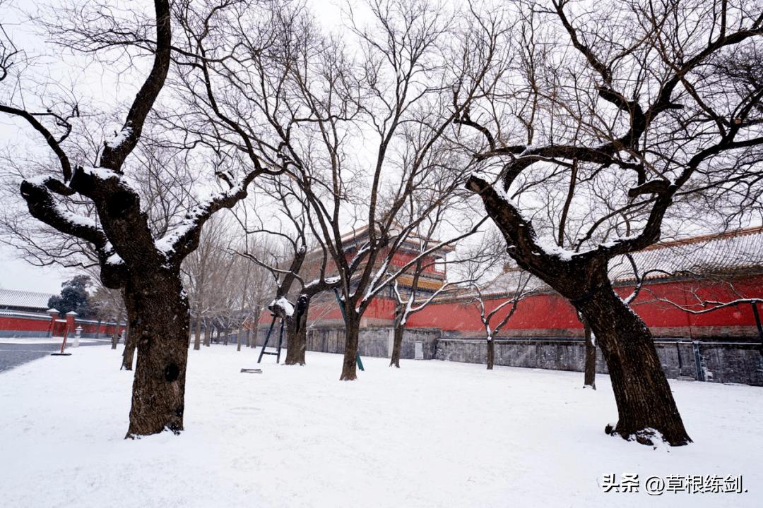 参观故宫午门,故宫中轴线上的六大殿