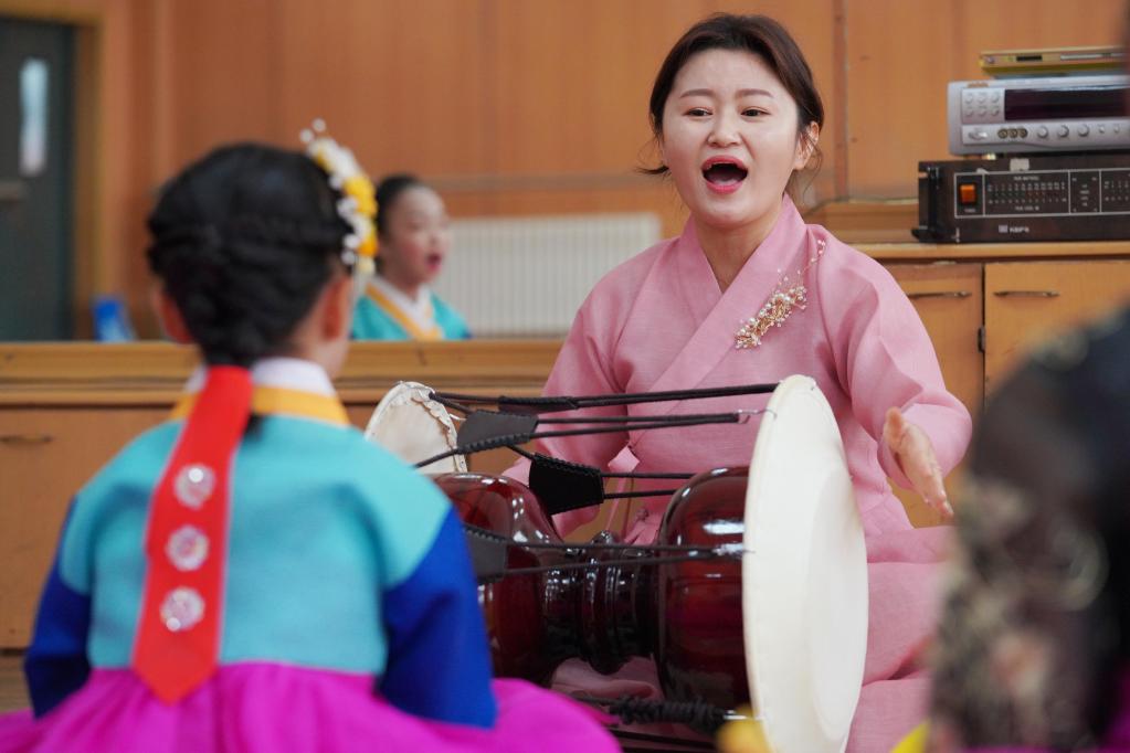 中国朝鲜族与韩国朝鲜族人,中国朝鲜族人口和韩国人口