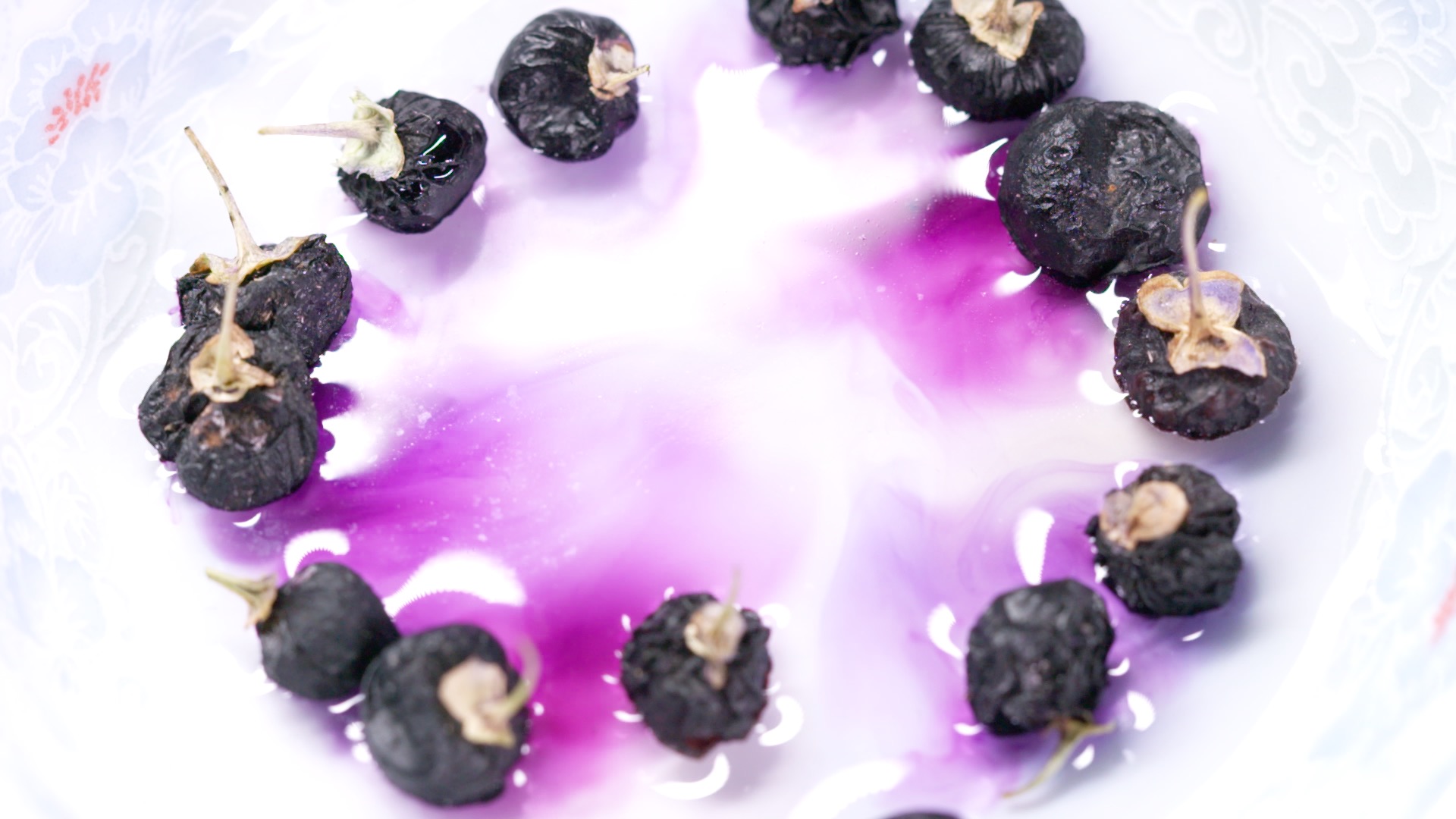 青藏高原诺木洪枸杞,青海诺木洪枸杞什么时候采摘结束