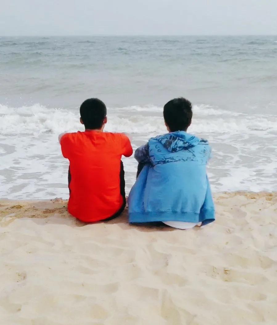 20年前抢走我的女友。现如今落到这个下场