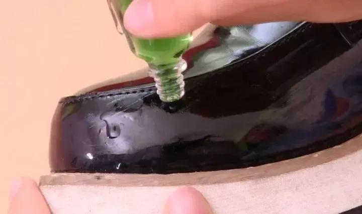 居家生活小妙招风油精的妙用,活了几十年才知道风油精的妙用