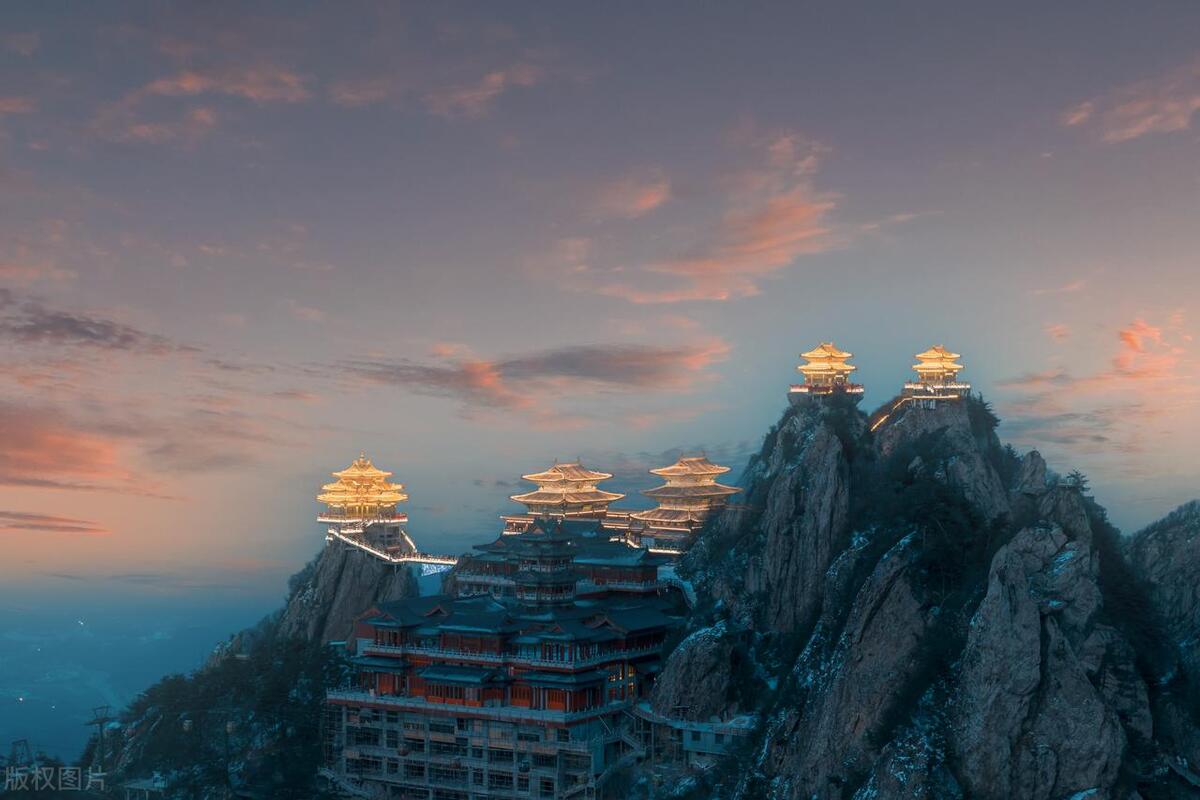 李白诗仙和诗圣还有谁,诗圣李白是诗仙吗