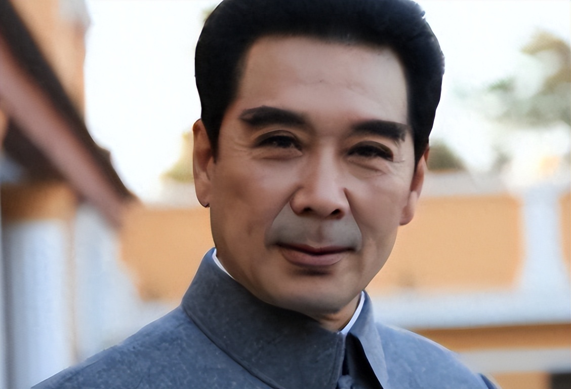好家伙，气质软绵绵能演周总理？历史大剧《大道薪火》选角真失败