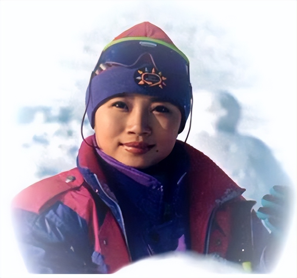 歌手李娜出家后的生活,歌手李娜出家后近况