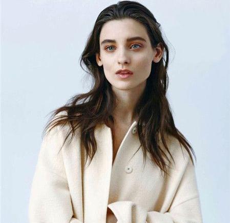 羊毛双面呢和羊绒双面呢的区别,今年流行的双面羊绒大衣怎么搭配