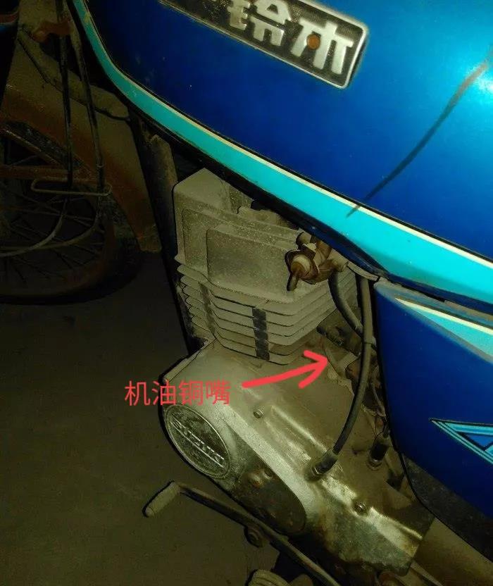 金城铃木ax100和金城100的区别,铃木ax100摩托车爆发力好吗