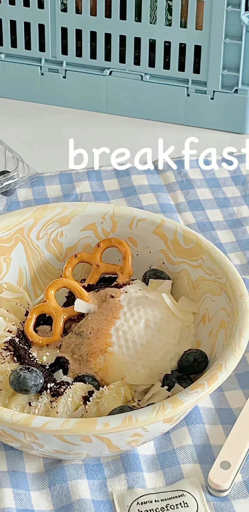 多功能可爱卡通壁纸,高清壁纸卡通可爱黄底图文