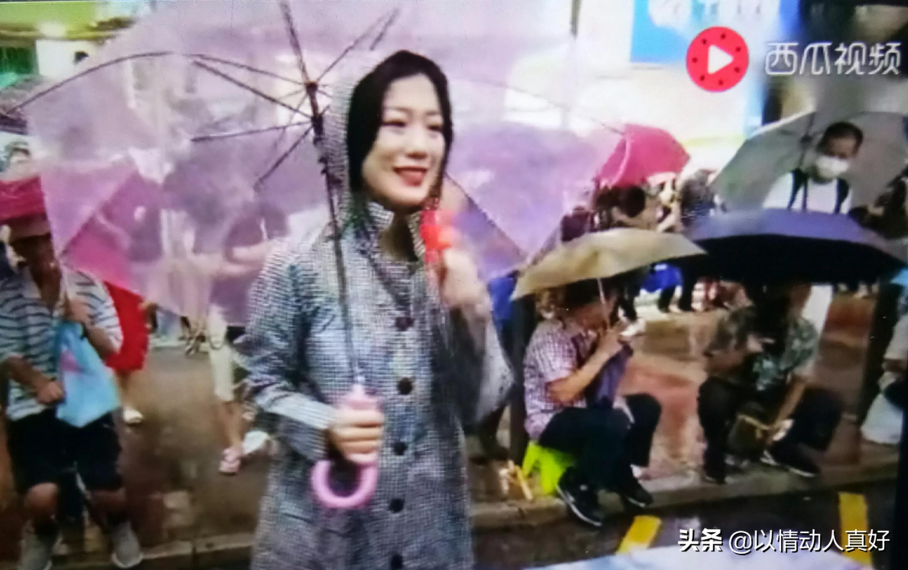 李谷一评价龙婷,龙婷和李谷一的难忘今宵视频