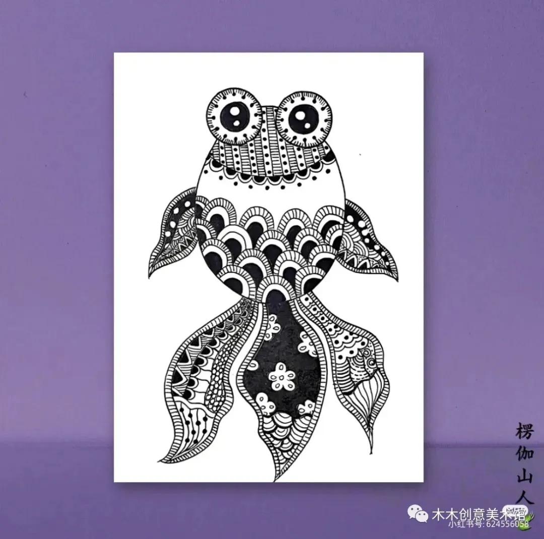 线描有鞋带的运动鞋范画图片大全,7-10岁儿童绘画范画线描马克笔