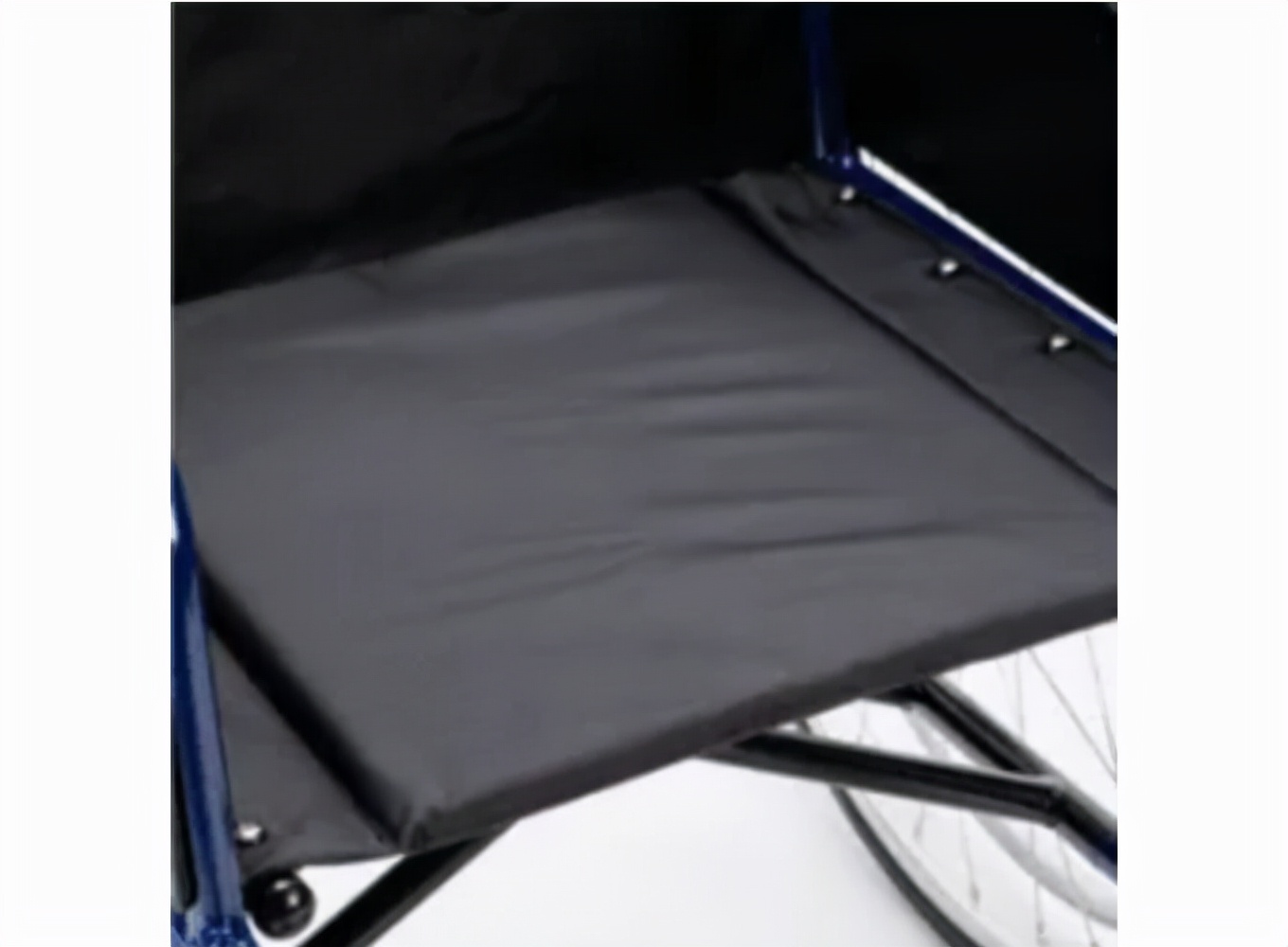 老年人专用轮椅怎么挑选,如何给老人挑选手动轮椅