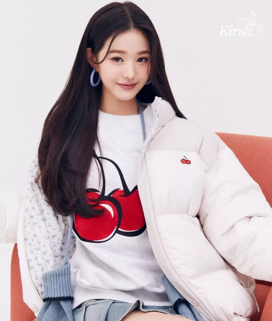 新年当然是穿红色最应景！不过节也想穿