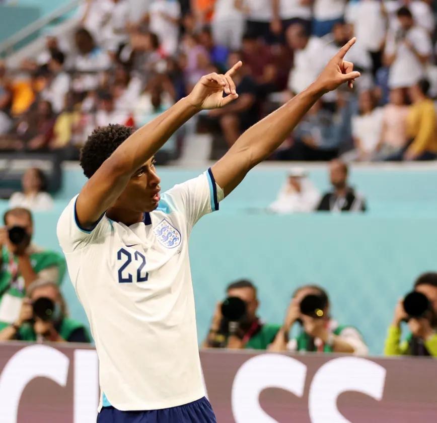 小贝巅峰十大进球,小贝见证英格兰复仇德国