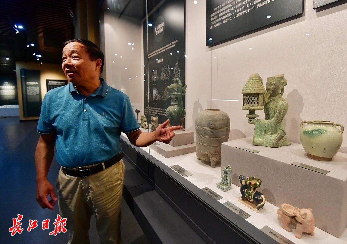 “油教授”何东平：将每一粒米都“榨干”，为国产食用油“加油”