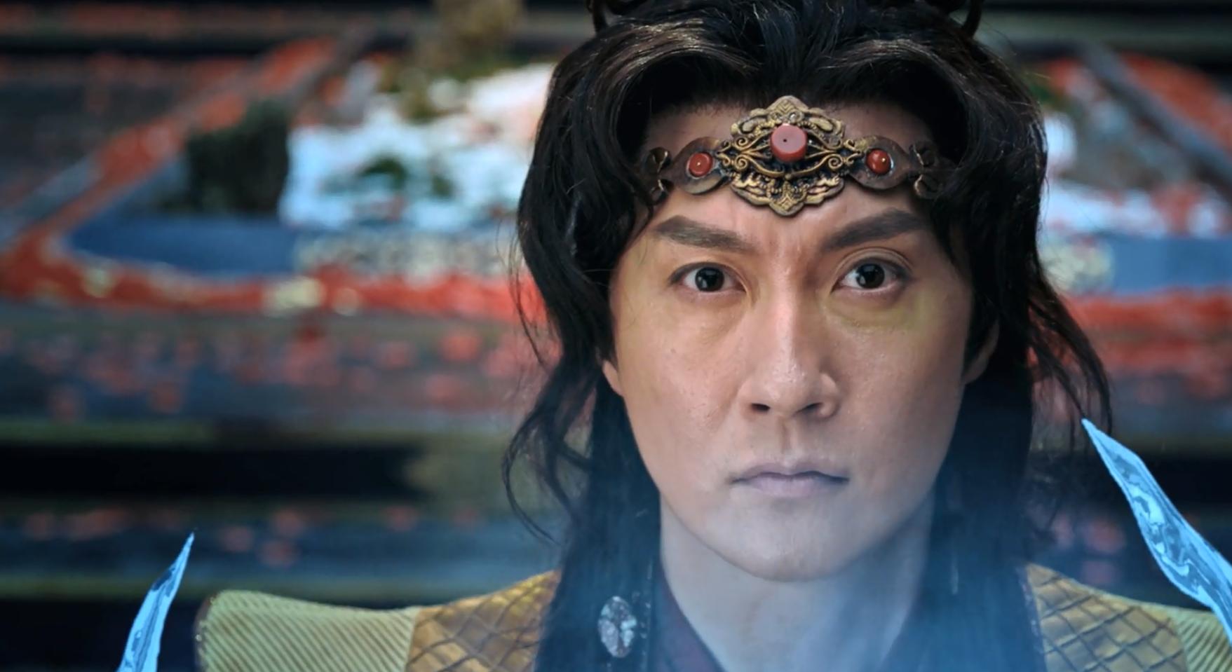 《冰火凤》：千雪妭为何移情花木？焱尊却苦等千年，雪尊痴心妄想