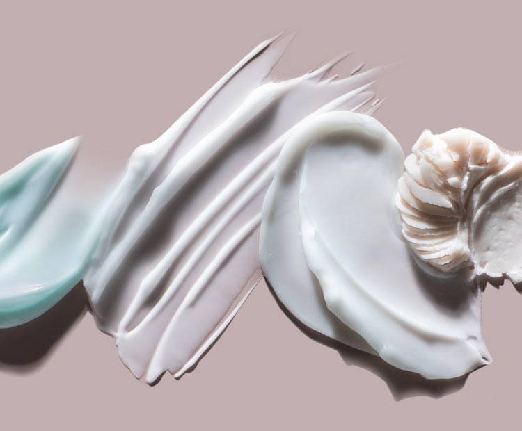 用了护肤品皮肤刺痛是缺水吗,护肤刺痛缺水怎么回事