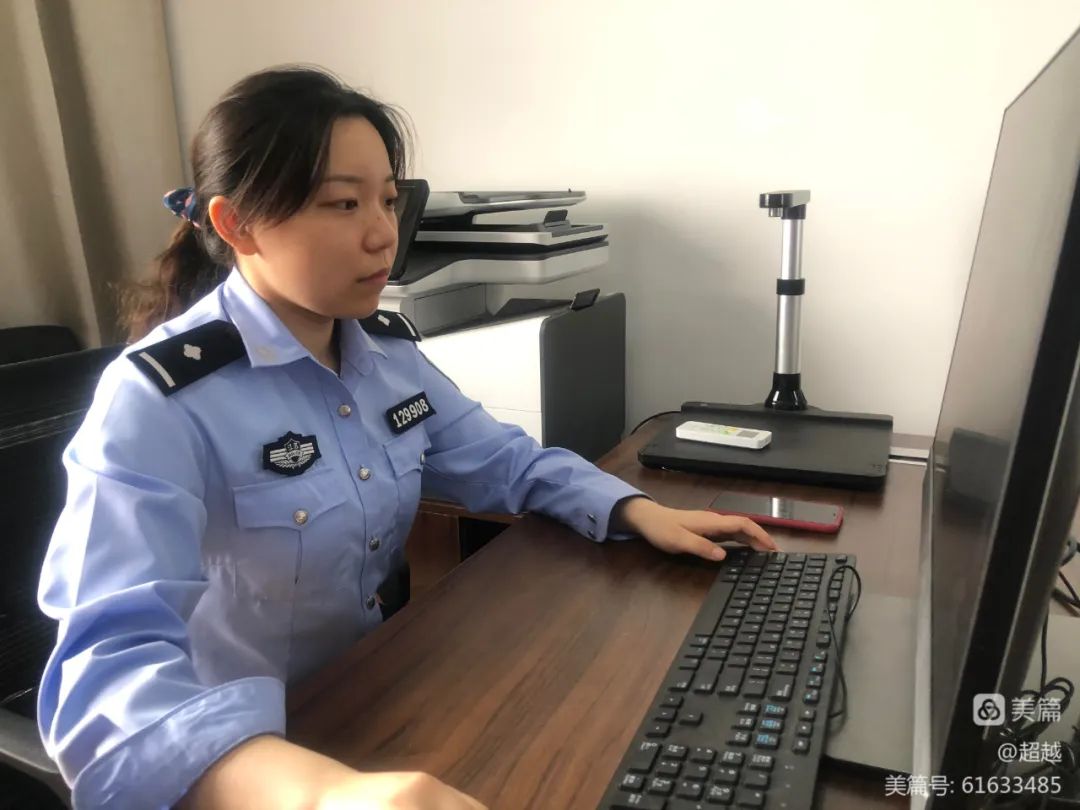 姜堰交警喊话：“皖A0CE95”，你被拍到了，快去交警大队处理