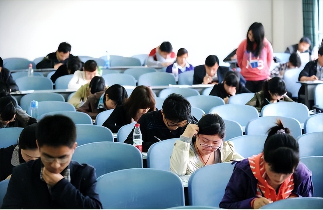 选调生晋升快的48所高校,报考定向选调生有优势的高校