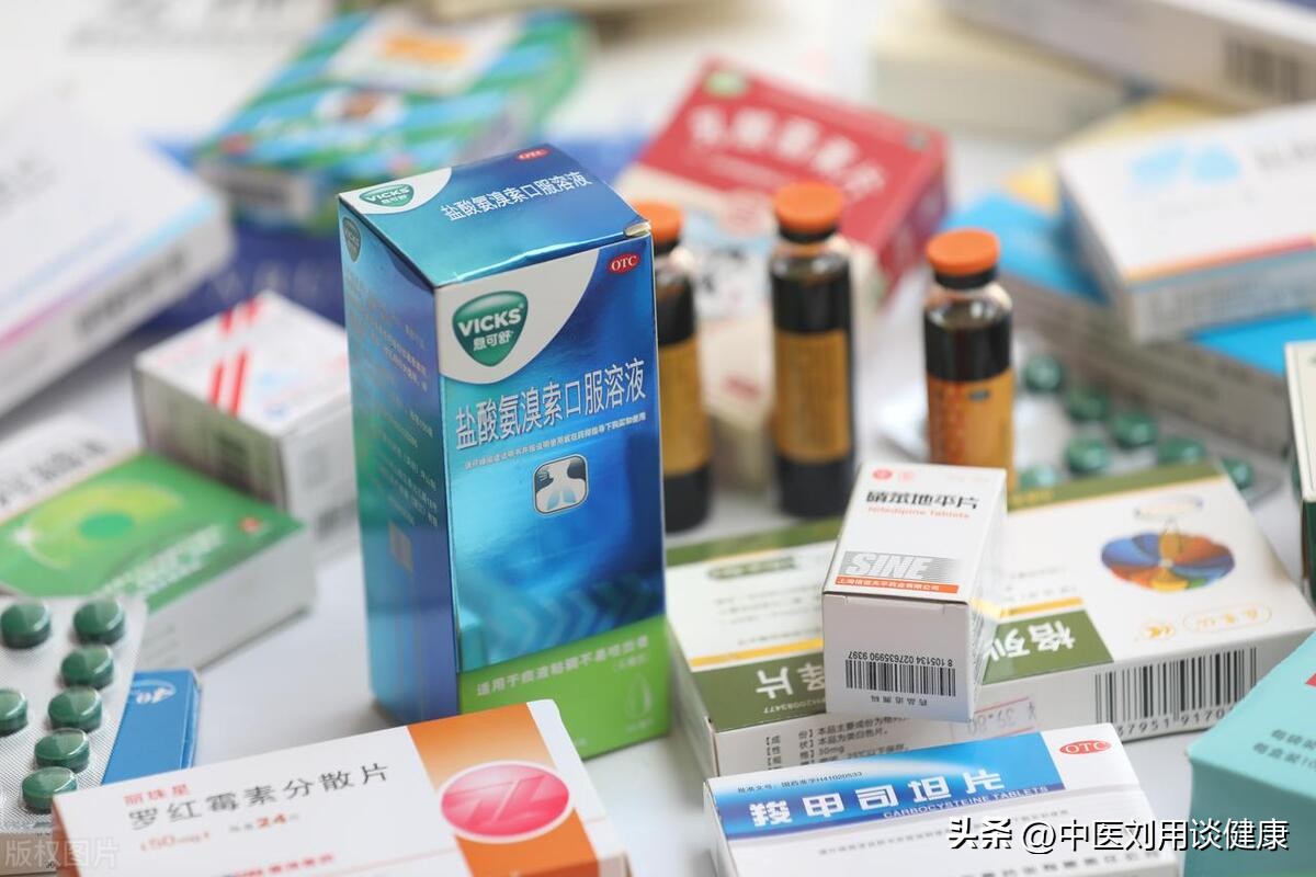 盐酸氨溴索适用于细菌性肺炎吗,盐酸氨溴索能治疗支气管肺炎吗