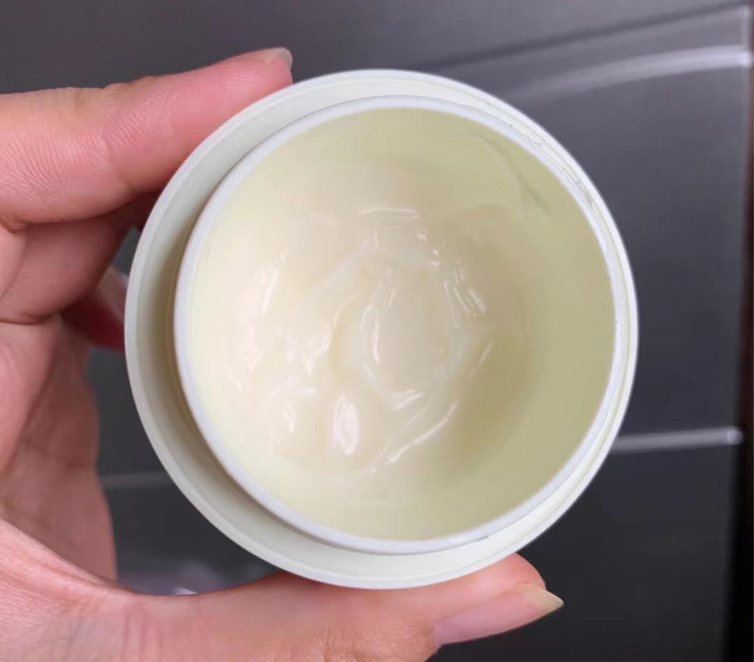 不买贵的只买对的适合才是最好的,价钱实惠又好用的婴儿面霜