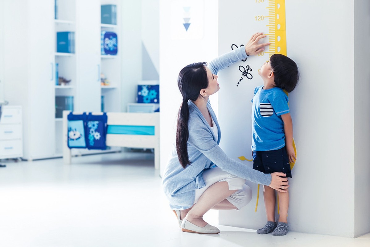 这个月份是孩子的长高的黄金期,宝宝长高黄金期错过后悔一整年