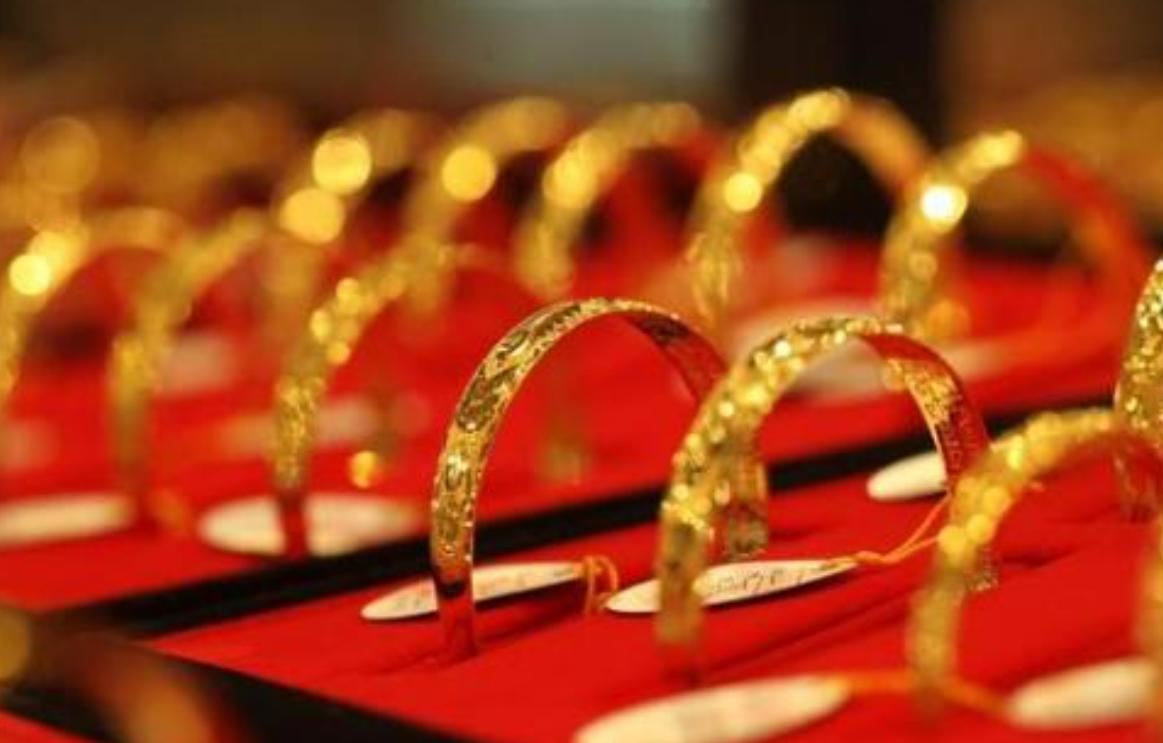 周生生和周大福周六福哪个好,周大福周六福周大生周生生关系