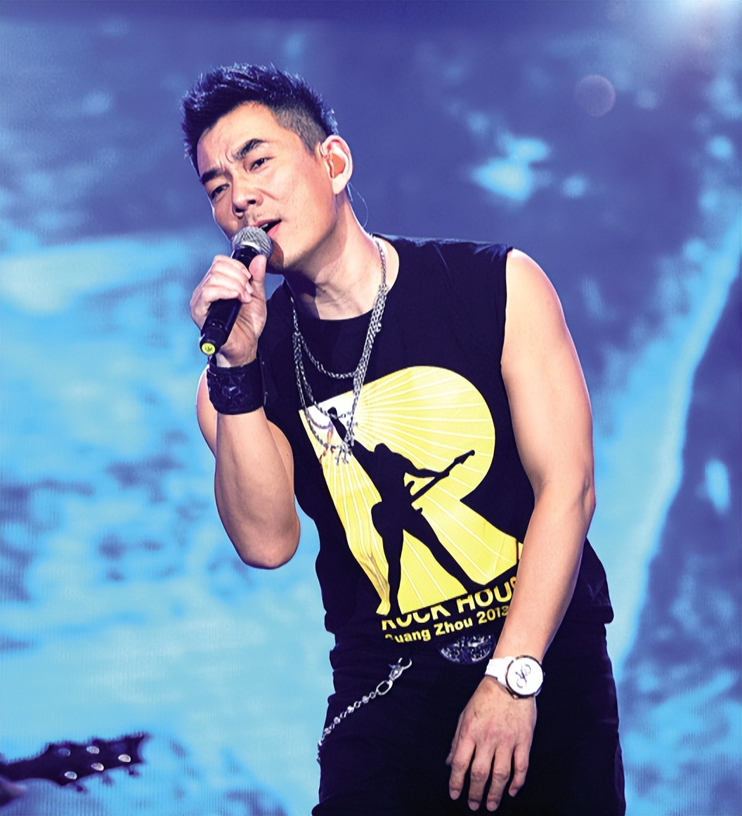 56岁任贤齐照片曝光,2024年任贤齐多大了