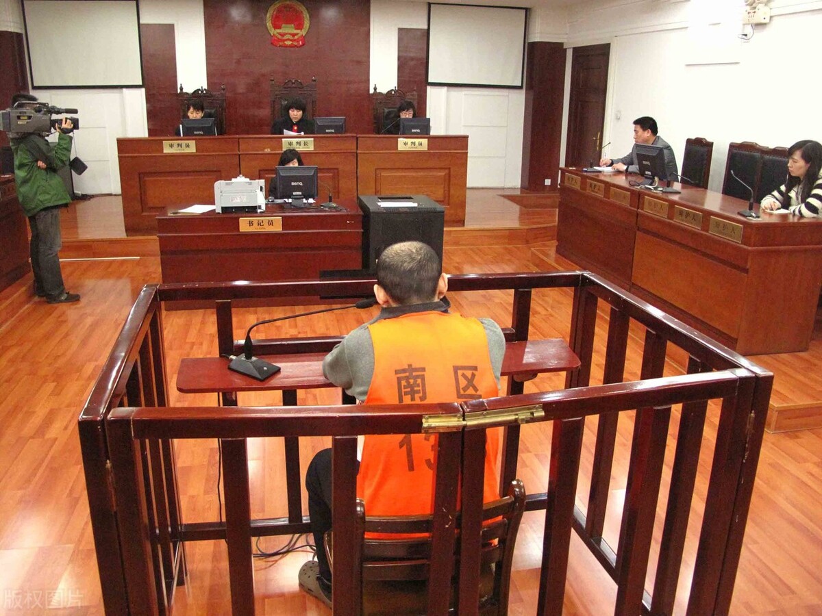 开车撞死人有保险个人还需要赔付,全责撞死人三者200万保险够赔吗