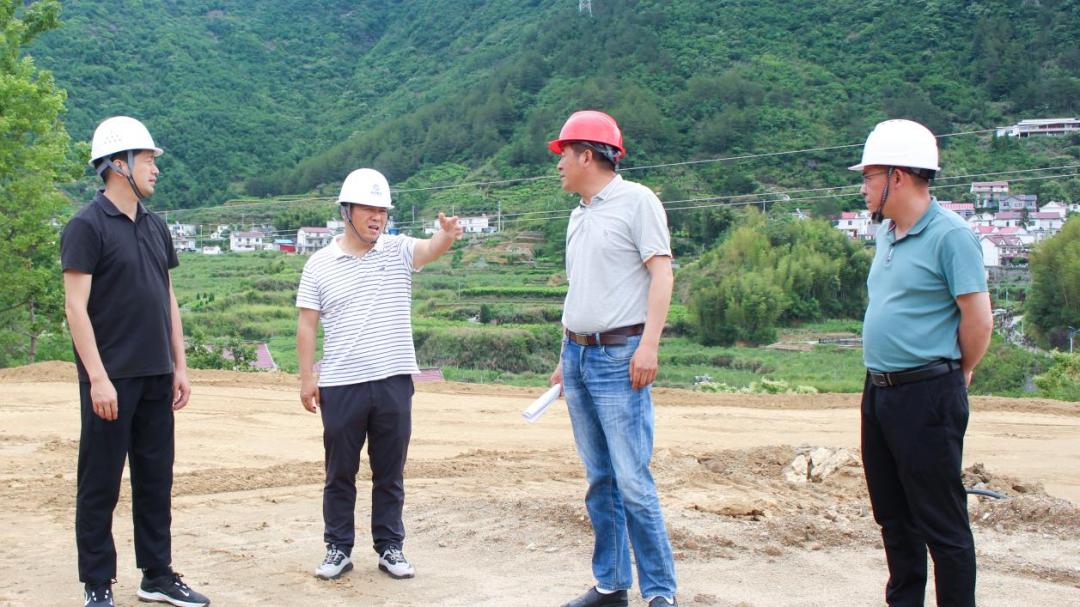 束孝根：用脚步丈量责任，当好项目施工“掌舵人”