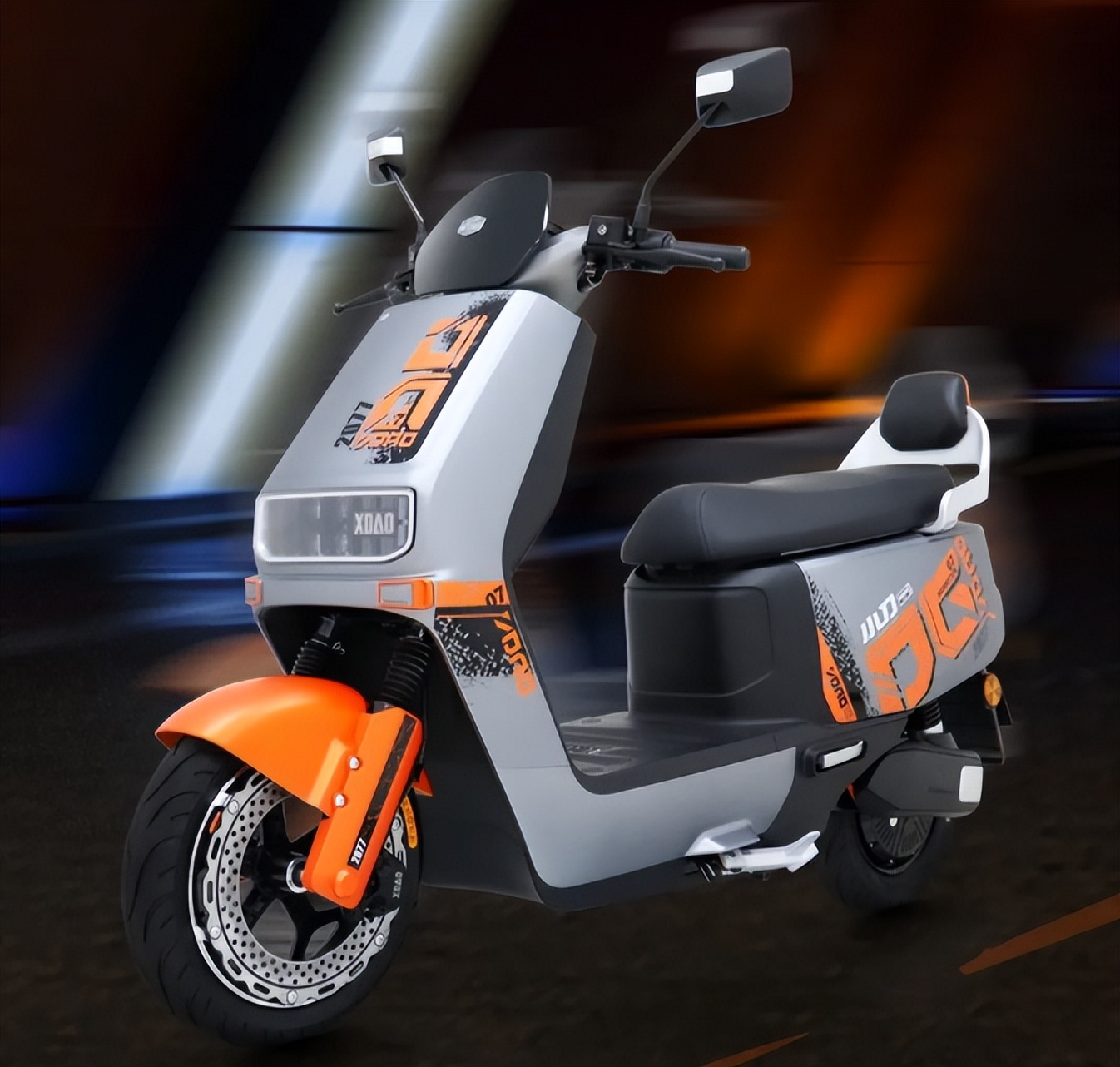 新蕾电动车好还是小刀电动车好,小刀电摩车2020款速度