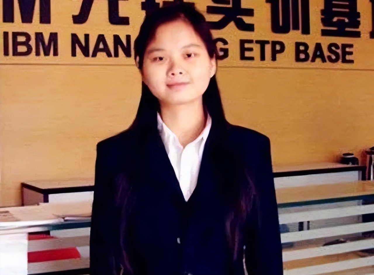 最牛专科生曹晓洁的视频,最牛专科生曹晓洁在江西哪所学校