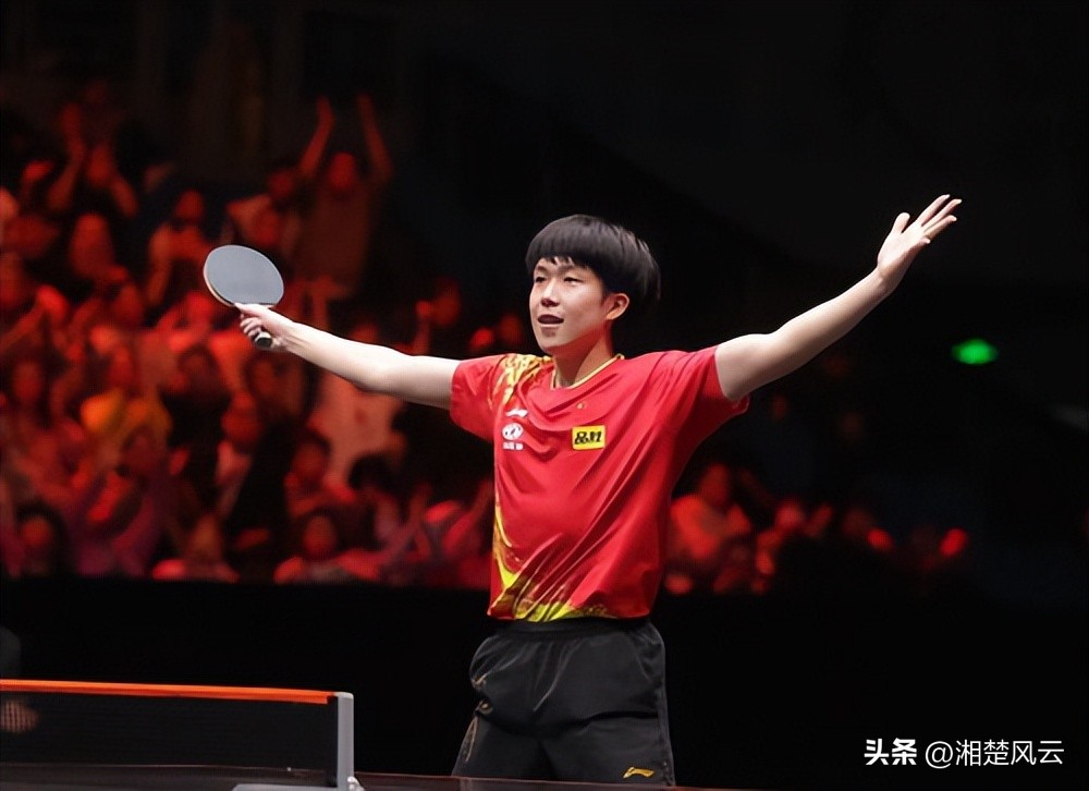 秦志戬喊王楚钦拥抱刘国梁,刘国梁秦志戬联手督战