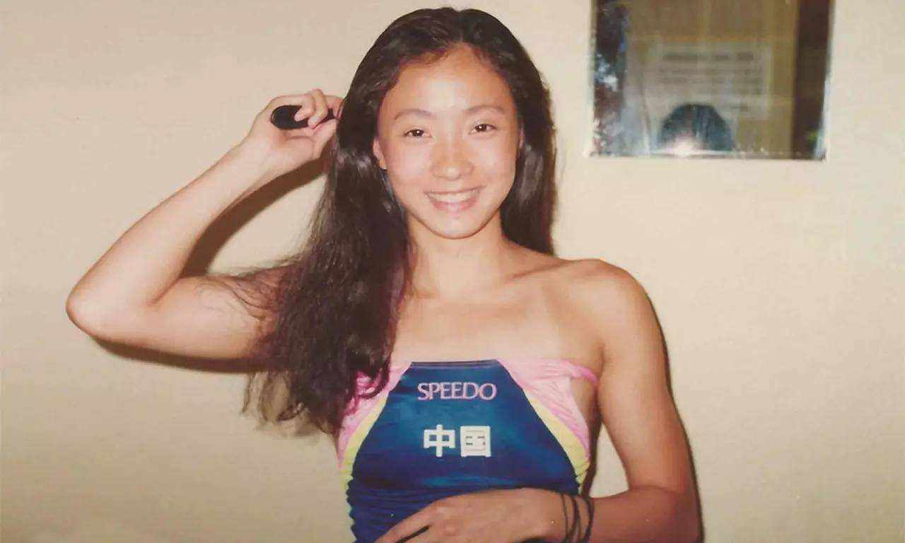 人比人气死人！这8位明星不但名气大，还个个“身怀绝技”