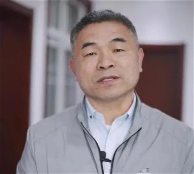 寻子24年郭刚堂曾和儿子擦肩而过,郭刚堂的儿子决定留在养父母身边