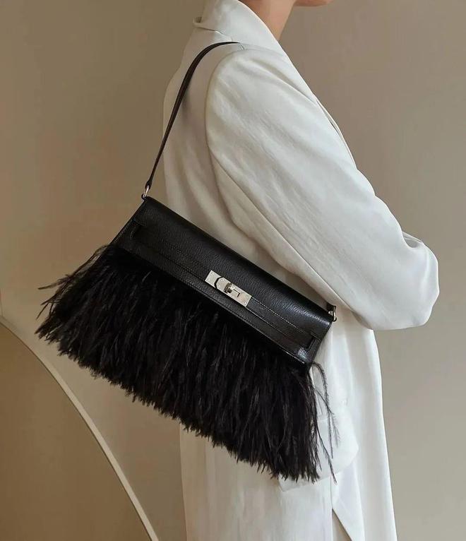 腋下包轻奢小众高级感百搭黑色,小巧精致腋下包种草