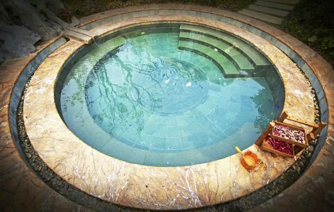 苏州好还是三亚好,苏州氛围