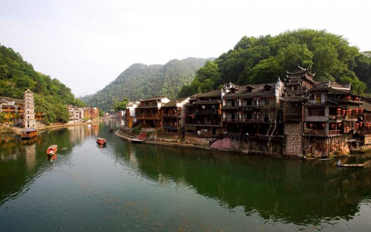 湖南自驾周边二日游最佳地方,4月到5月湖南周边自驾游