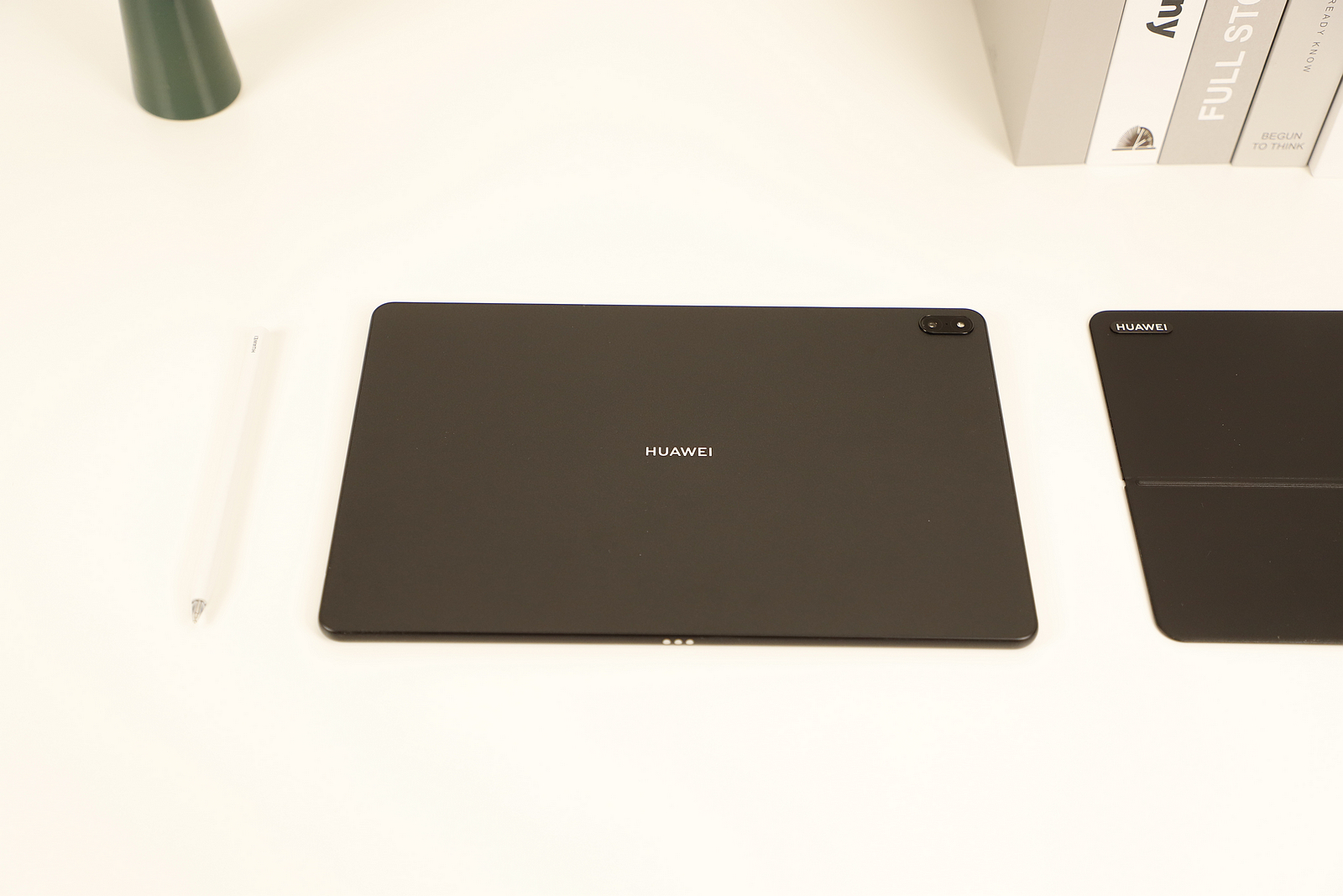 华为二合一matebookego2023款评测,华为matebookego性能版办公用够用吗