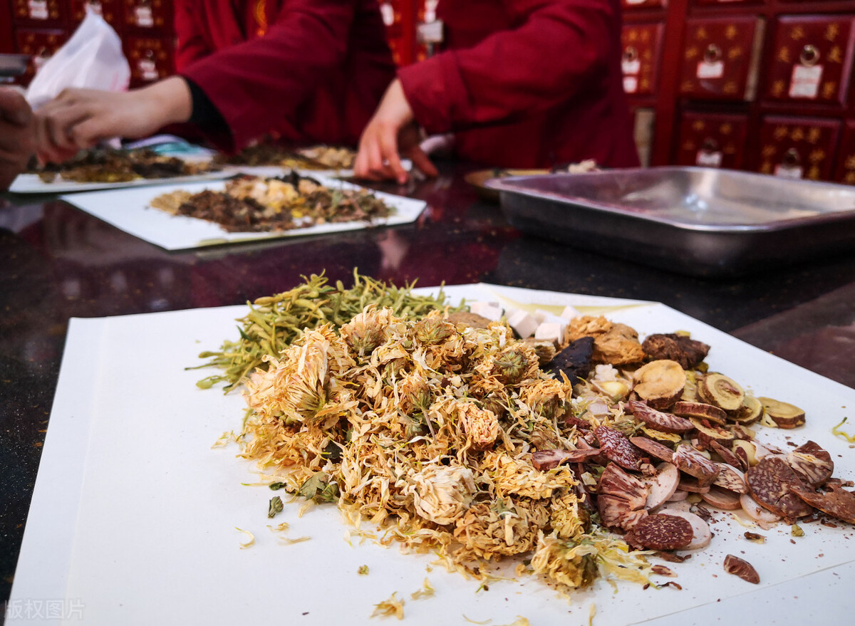 慢性肠炎中成药怎么治才能断根,慢性肠炎三味中药