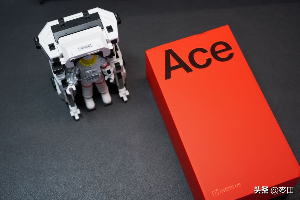 618值得买的高性价比的千元手机,618手机推荐性价比高2000内一加