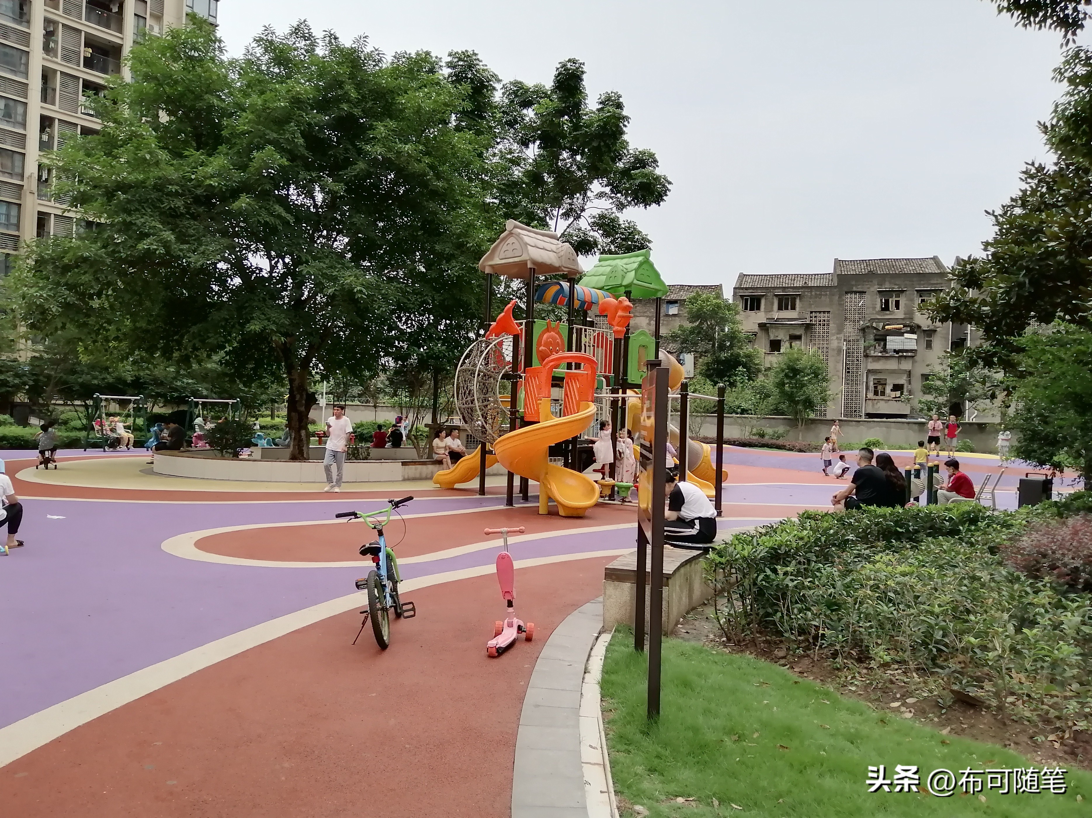 布可随笔：8岁小孩乱吃零食乱花钱，这个爸爸找到了一个好的办法