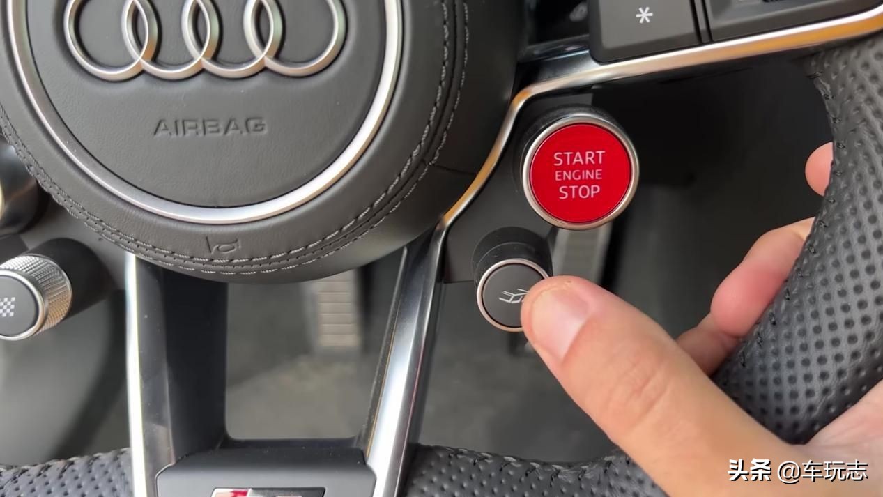 2019奥迪r8跟2020款奥迪r8,5.2v10奥迪r8限量版