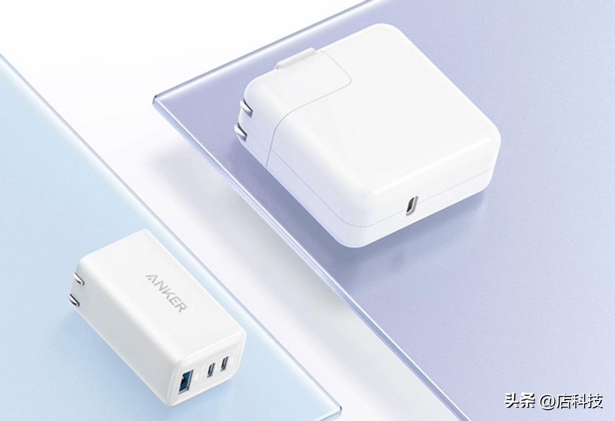 充电宝电脑手机三合一推荐,数码产品耳机充电宝