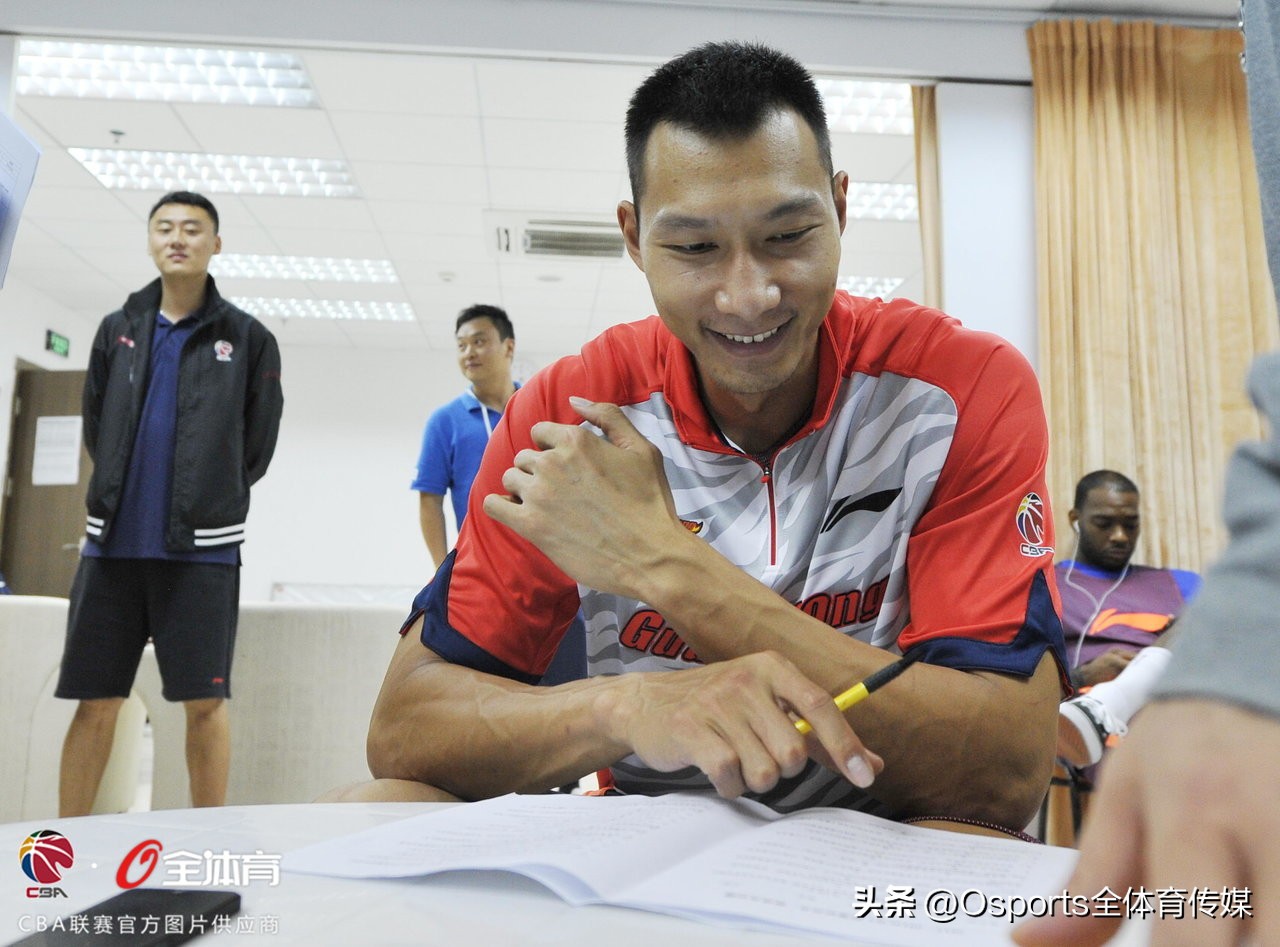 高考加油打气视频素材,高考加油视频集体打气